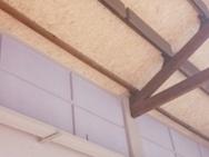  Instal·lació de 108 bafles acústics al sostre i 62 panells acústics a les parets a l'ATENEU